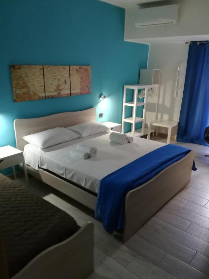 Piazza Castello Bed & Breakfast Santo Stefano Quisquina Bagian luar foto