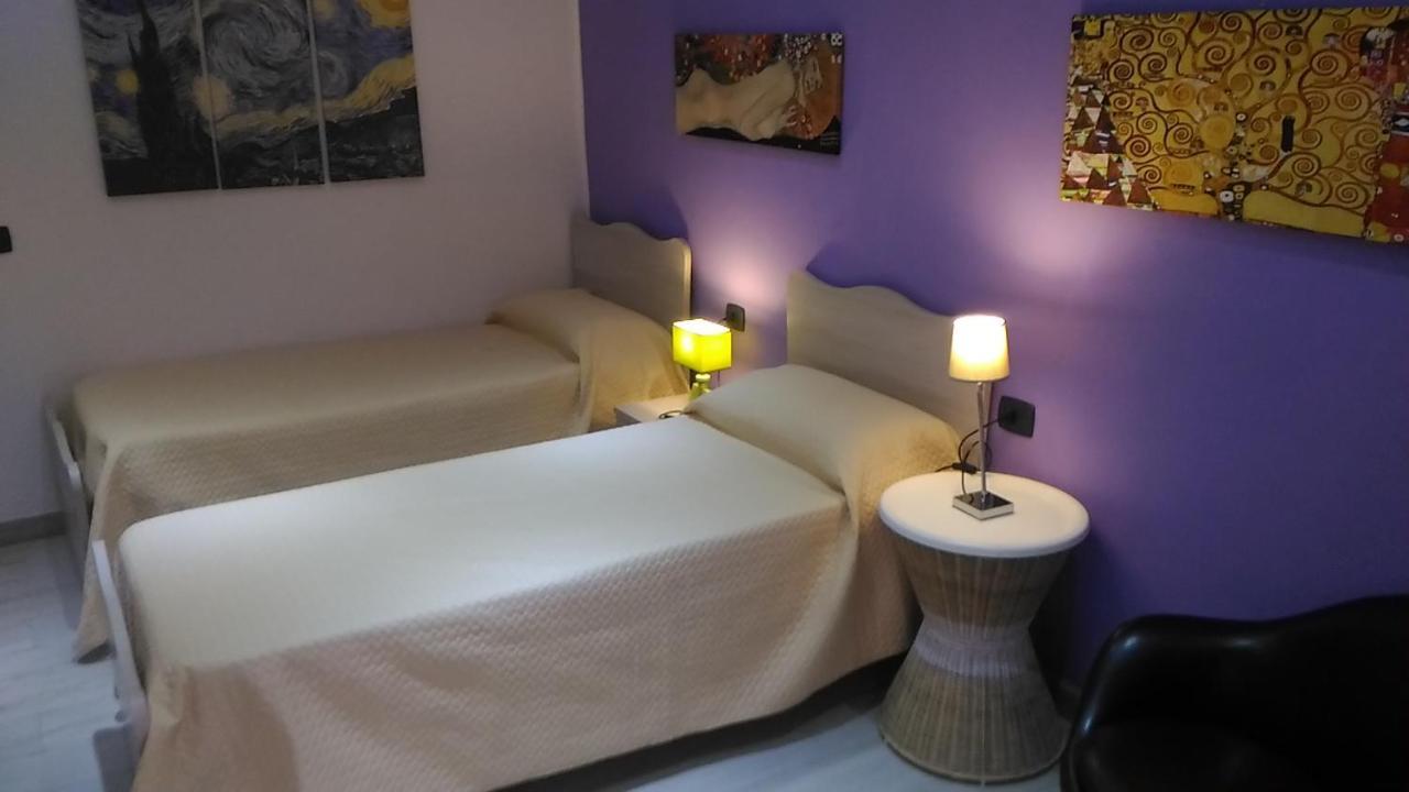 Piazza Castello Bed & Breakfast Santo Stefano Quisquina Bagian luar foto